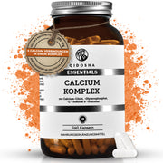 Qidosha Essentials Calcium-Komplex: Premium, vegane Kapseln ohne Zusatzstoffe, laborgeprüft in Deutschland. Enthält vier Calcium-Verbindungen für optimale Bioverfügbarkeit und Verträglichkeit. Nachhaltig in Glas verpackt.